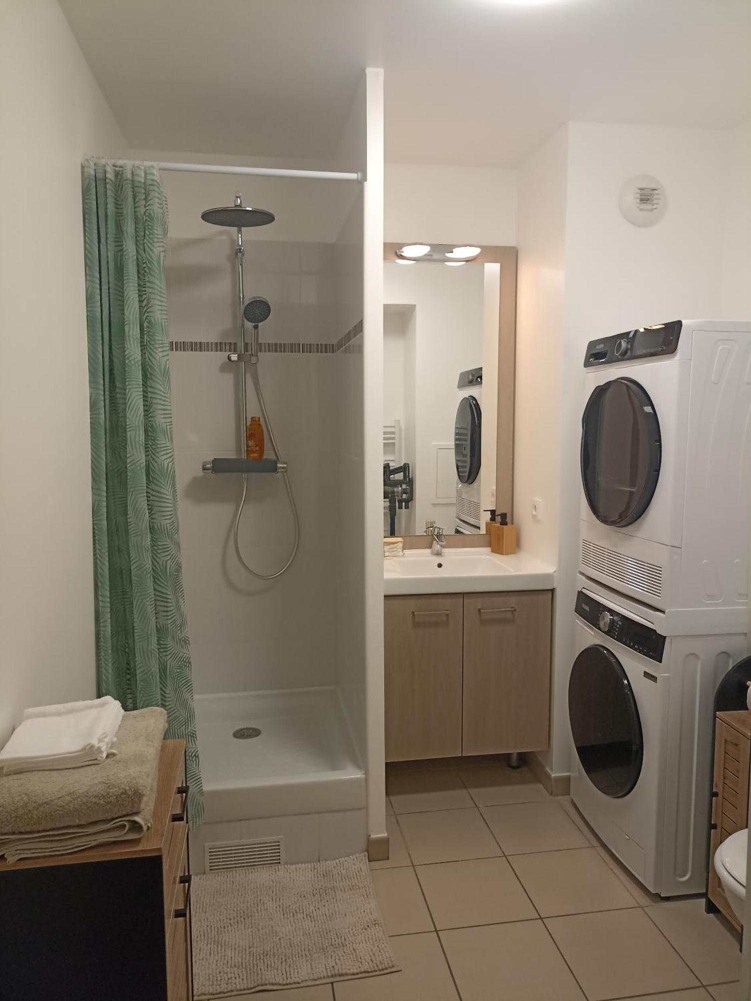 Studio Tout Confort Massy-Paris Massy  Esterno foto